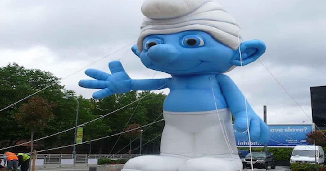 Custom Inflatables UK: Stand Out with Unique Promotional Designs