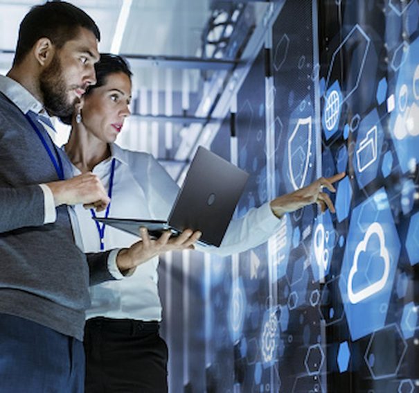 What Are The Key Job Responsibilities Of An IT Consultant?