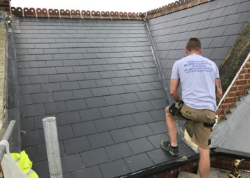 Get Your Roof Issues Easily Handled By The Roofing Professionals