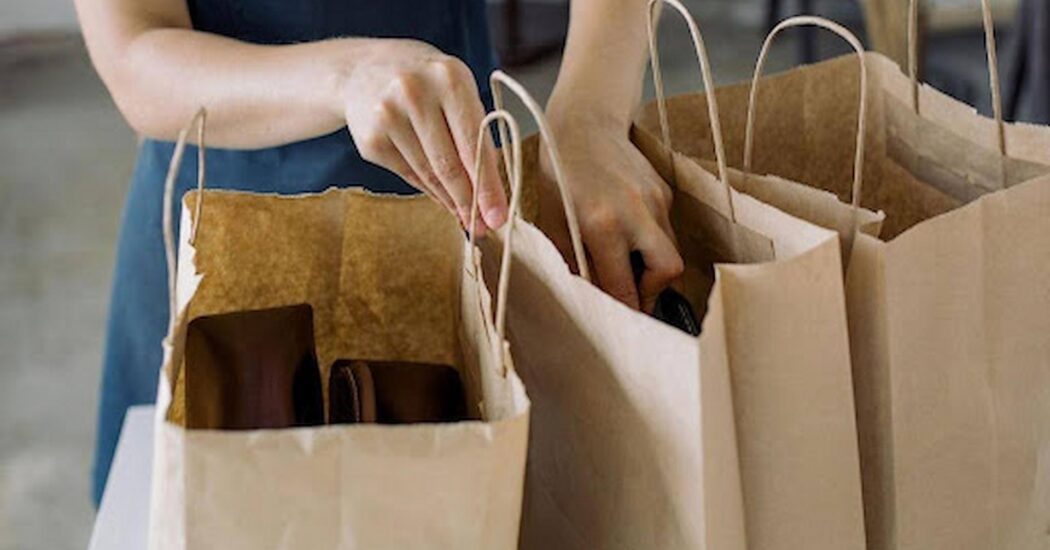 Why Twisted Handle Paper Bags Are Replacing Plastic Carriers in Retail