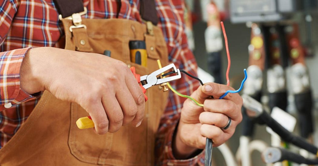 Hire The Best Electricians For Enjoying A Hassle Free Life!