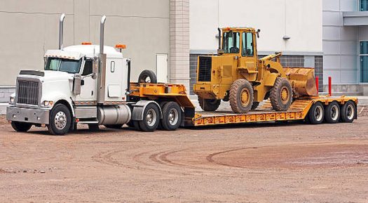 Which Heavy Haulage Services Provider Should You Hire In The UK?
