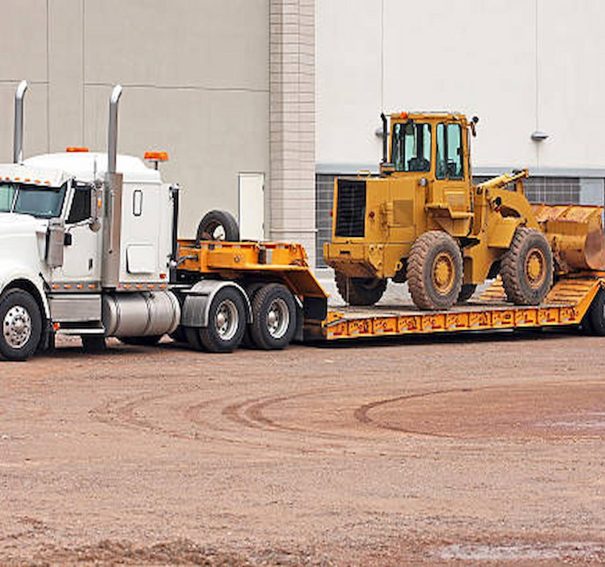 Which Heavy Haulage Services Provider Should You Hire In The UK?